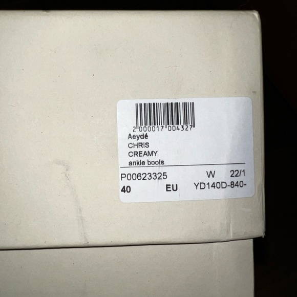 New in Box Aeyde Chris Leather Chelsea Boots size 40 - Picture 7 of 9